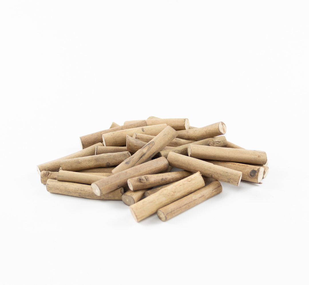 Pequeños troncos de madera