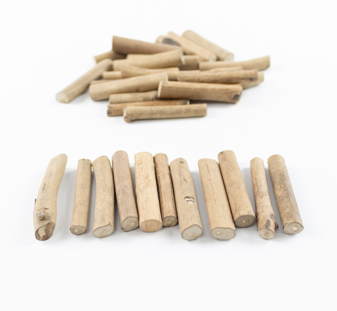 Pequeños troncos de madera
