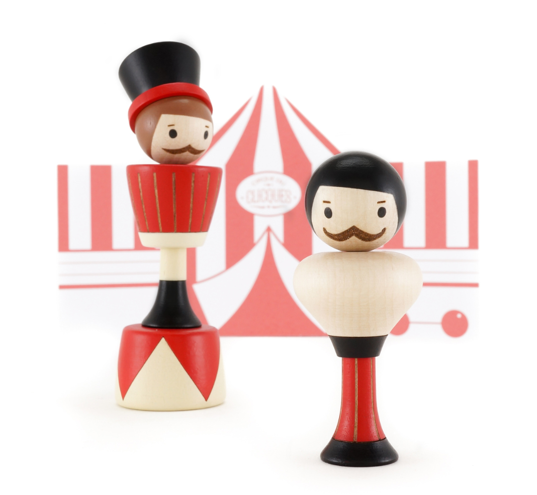 Director de circo & Forzudo - Cirque du CLiCQUES