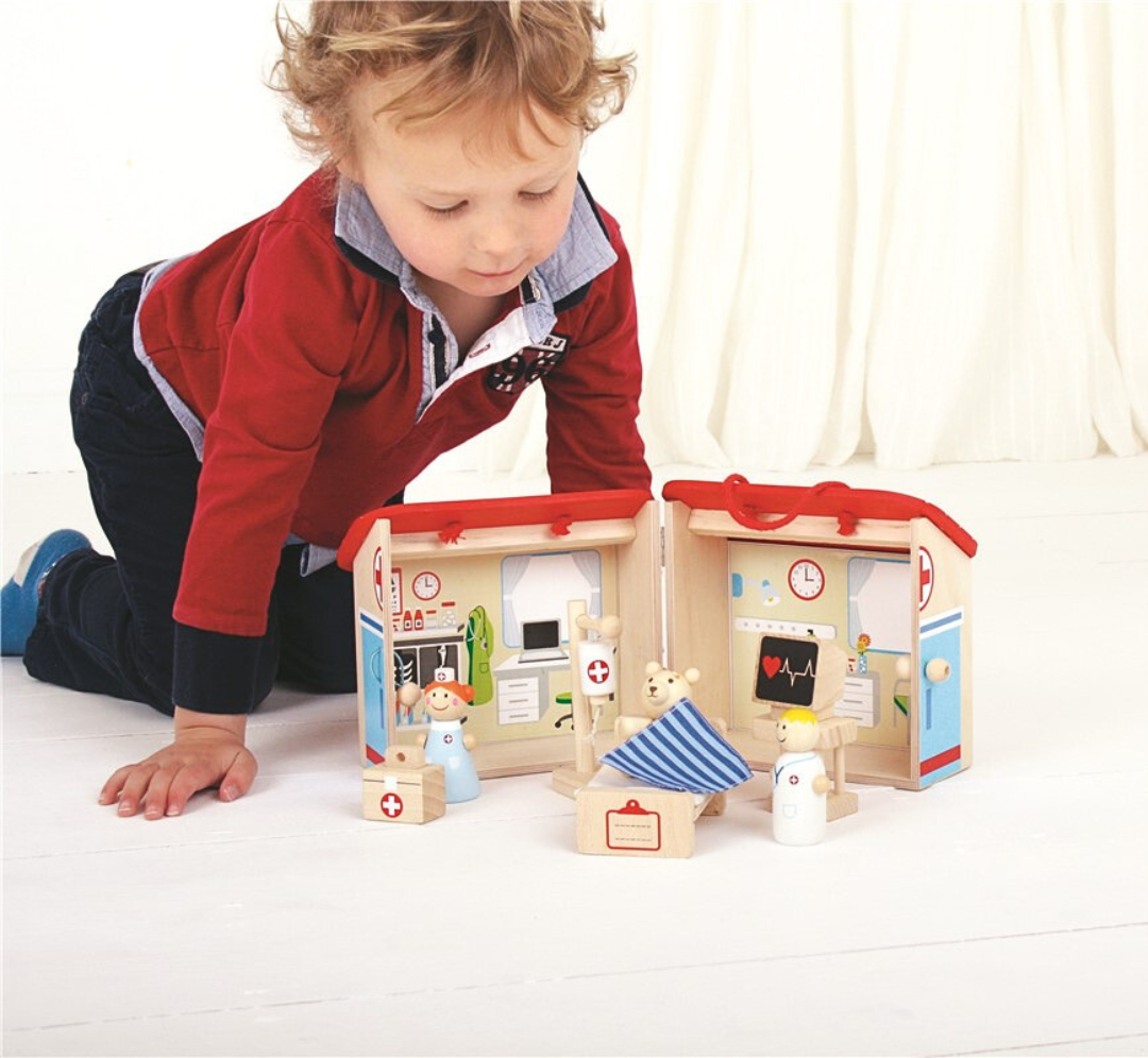 Mini Hospital de madera