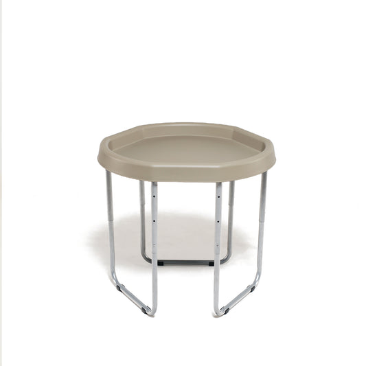 Bandeja Tuff Tray Hexacle con patas - Sand Taupe.