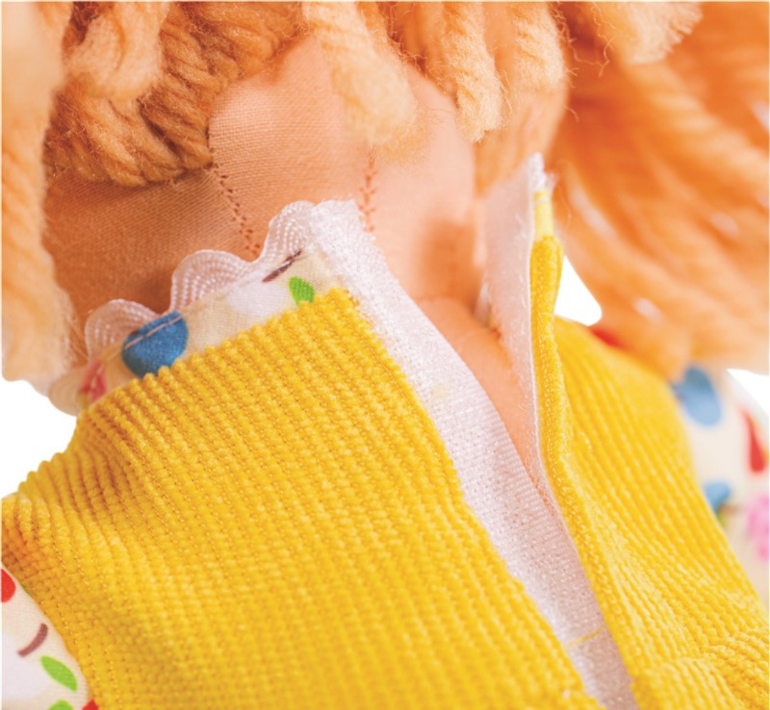 Daisy - Muñeca de tela pequeña