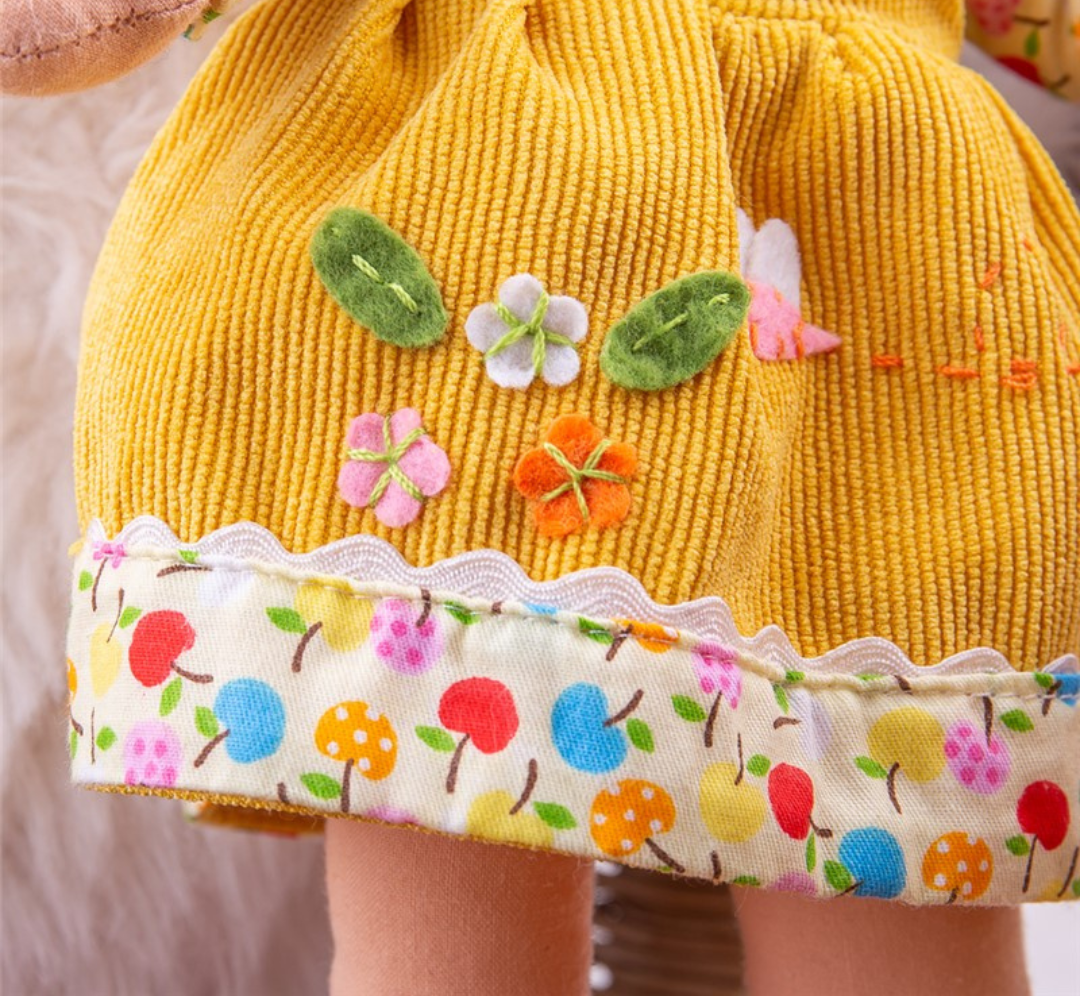 Daisy - Muñeca de tela pequeña